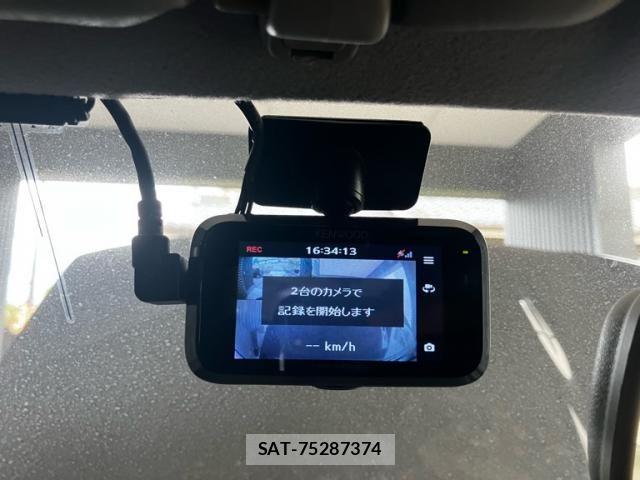 Suzuki JIMNY 2012-07 8666318-14