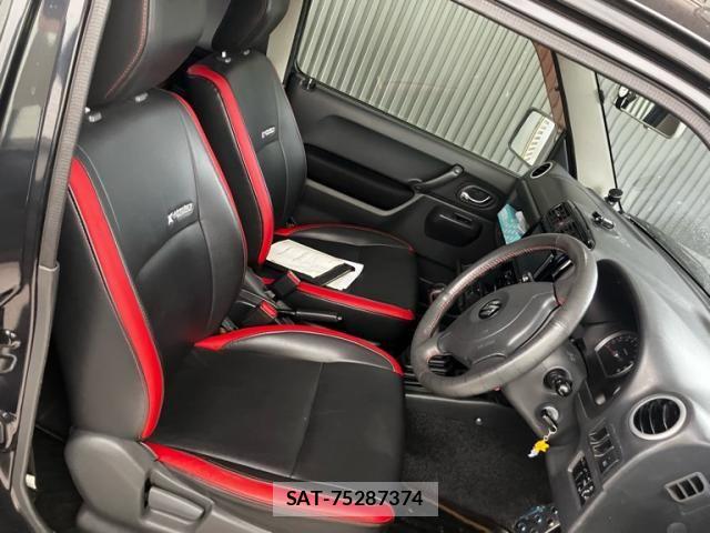 Suzuki JIMNY 2012-07 8666318-5