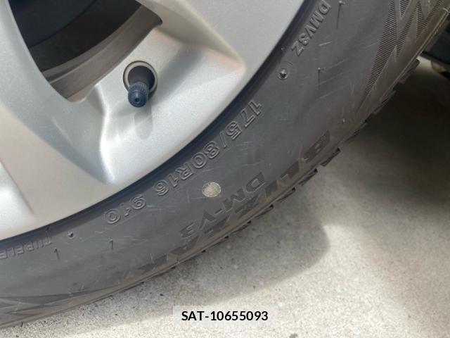 Suzuki JIMNY 2023-05 8659659-7