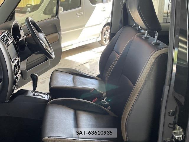 Suzuki JIMNY 2015-10 8659665-12