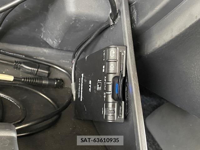 Suzuki JIMNY 2015-10 8659665-28