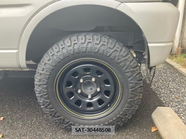 Suzuki JIMNY 2007-10 8659675-5