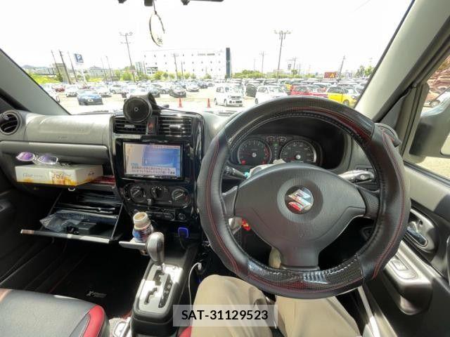 Suzuki JIMNY 2013-04 8659663-1