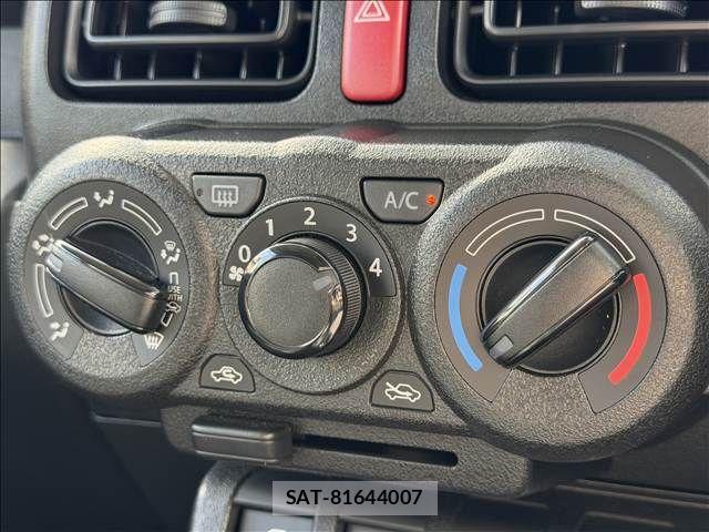 Suzuki JIMNY 2025-08 8659647-12