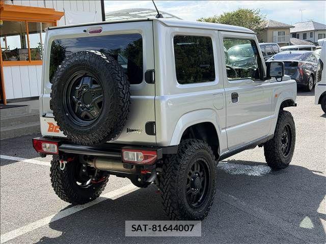 Suzuki JIMNY 2025-08 8659647-23