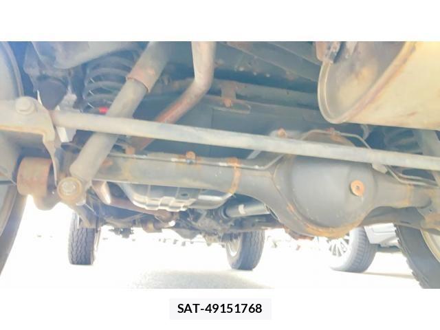 Suzuki JIMNY 2015-11 8659671-11