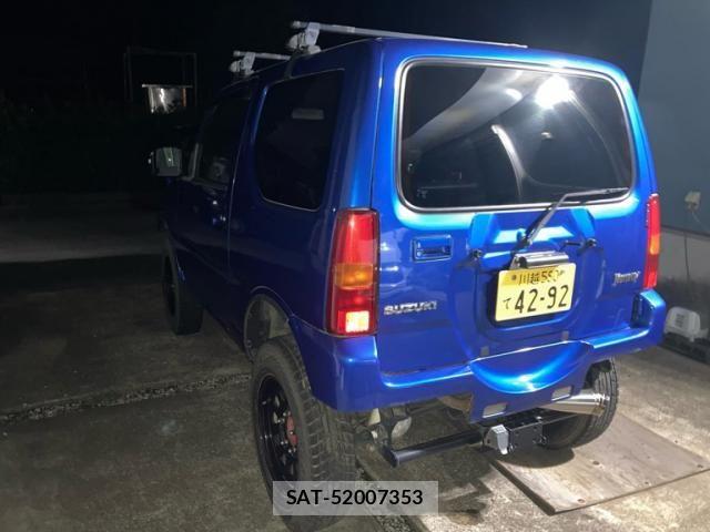 Suzuki JIMNY 2011-12 8666317-1