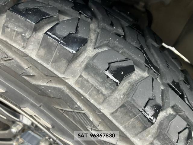 Suzuki JIMNY 2009-01 8659669-9