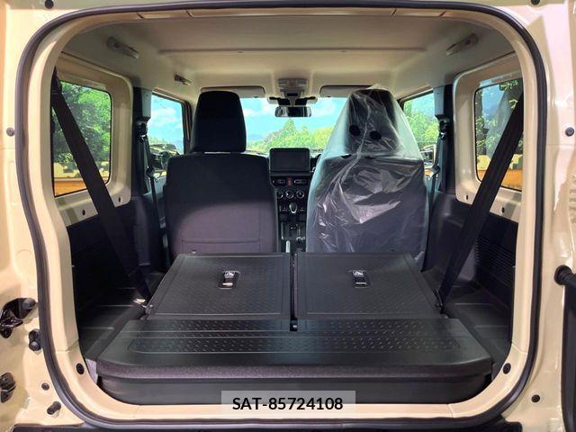 Suzuki JIMNY 2026-08 8666311-10