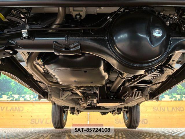 Suzuki JIMNY 2026-08 8666311-18
