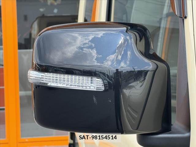 Suzuki JIMNY 2023-05 8685753-29