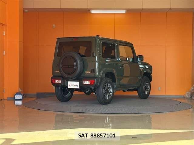 Suzuki JIMNY 2026-04 8685746-9