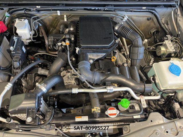 Suzuki JIMNY 2023-03 8685752-17
