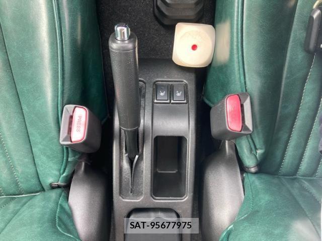 Suzuki JIMNY 2022-01 8742986-19