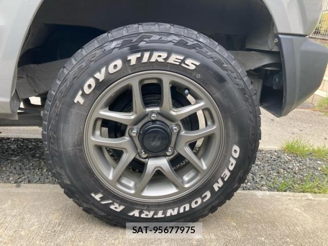 Suzuki JIMNY 2022-01 8742986-7