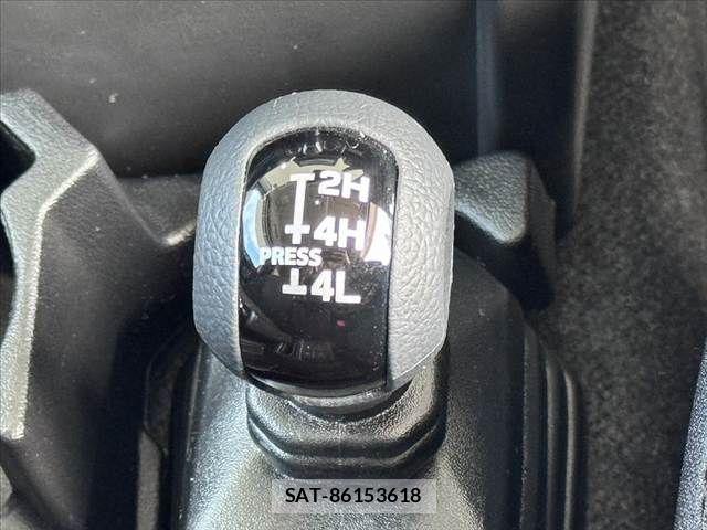 Suzuki JIMNY 2025-12 8742961-27