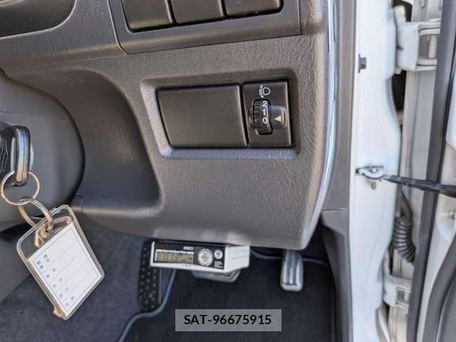 Suzuki JIMNY 2011-02 8742999-9
