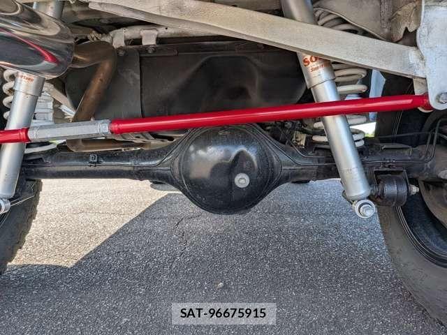 Suzuki JIMNY 2011-02 8742999-15