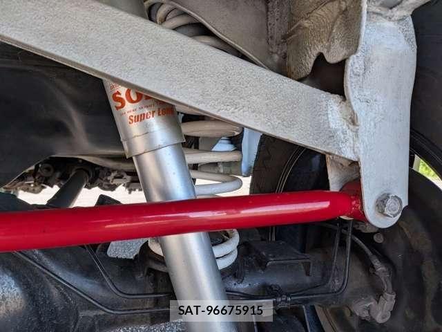 Suzuki JIMNY 2011-02 8742999-16
