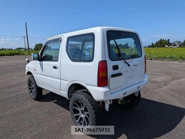 Suzuki JIMNY 2011-02 8742999-3