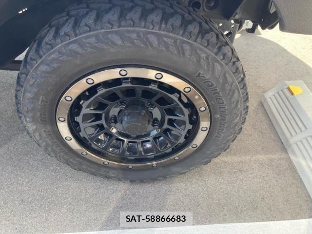 Suzuki JIMNY 2009-03 8743016-2