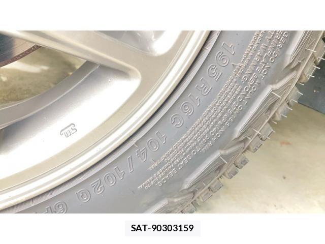 Suzuki JIMNY 2019-07 8742991-3