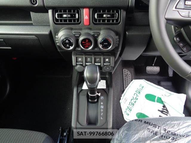 Suzuki JIMNY 2026-06 8742958-4