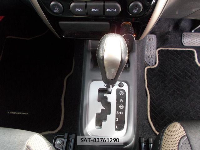 Suzuki JIMNY 2016-03 8742993-19