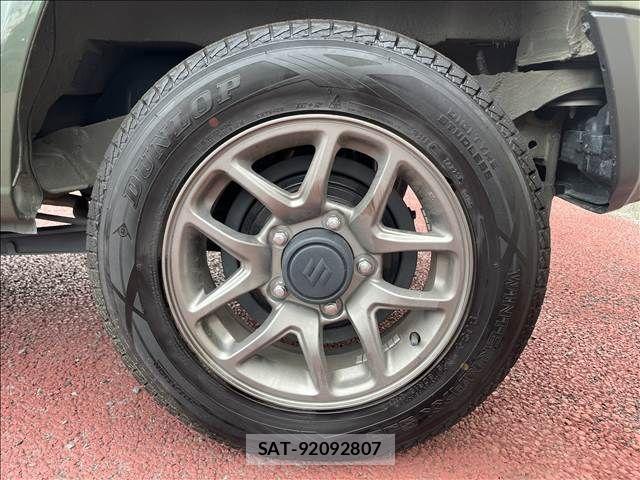 Suzuki JIMNY 2024-12 8742975-11