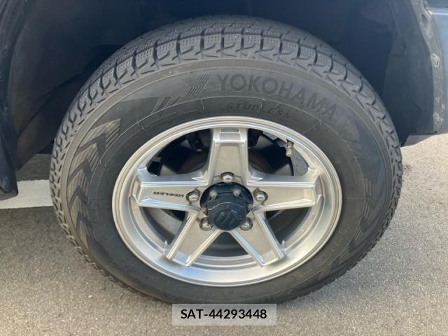 Suzuki JIMNY 2021-11 8742987-11