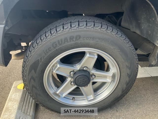 Suzuki JIMNY 2021-11 8742987-12
