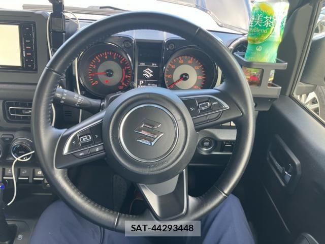 Suzuki JIMNY 2021-11 8742987-18