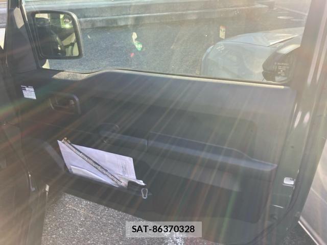 Suzuki JIMNY 2022-01 8742982-11