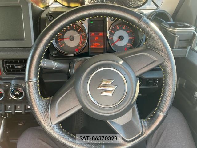Suzuki JIMNY 2022-01 8742982-15