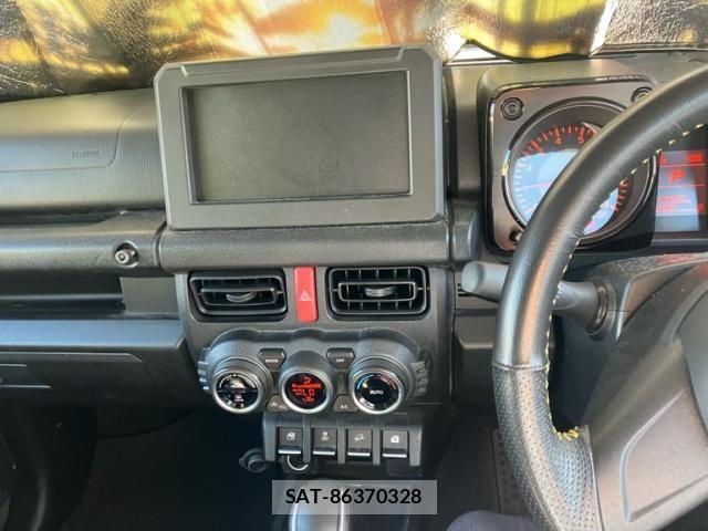 Suzuki JIMNY 2022-01 8742982-17
