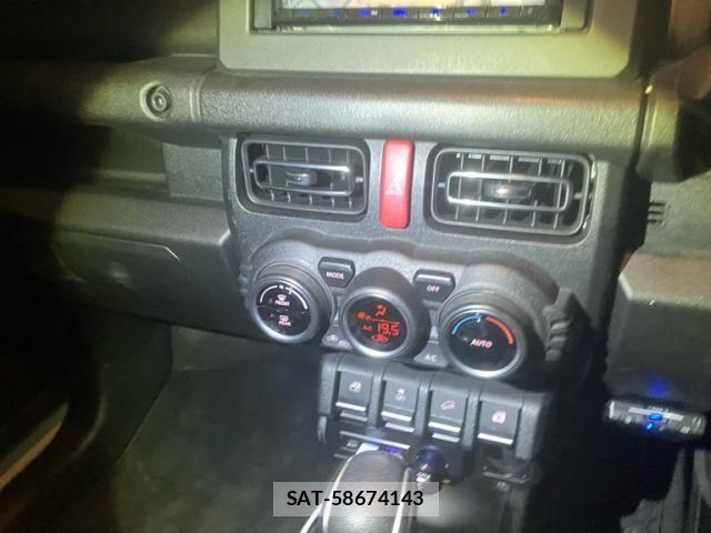 Suzuki JIMNY 2022-04 8742960-14