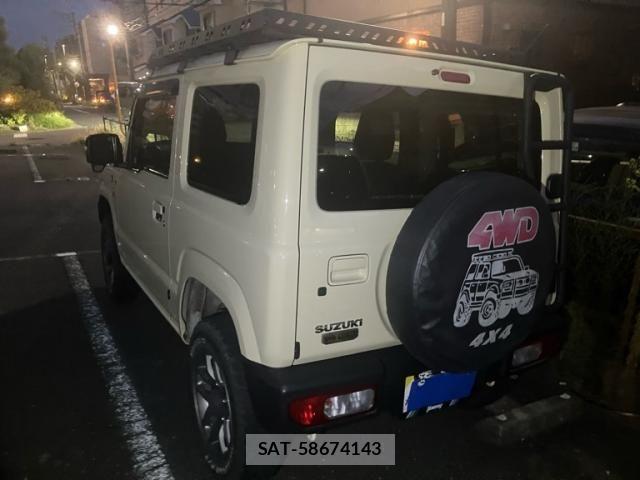 Suzuki JIMNY 2022-04 8742960-1