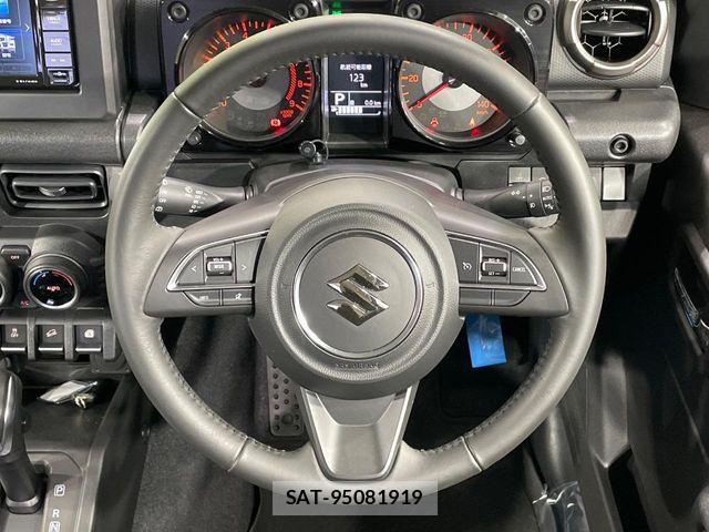 Suzuki JIMNY 2025-04 8742957-10