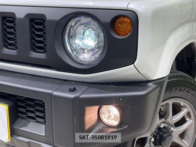 Suzuki JIMNY 2025-04 8742957-11
