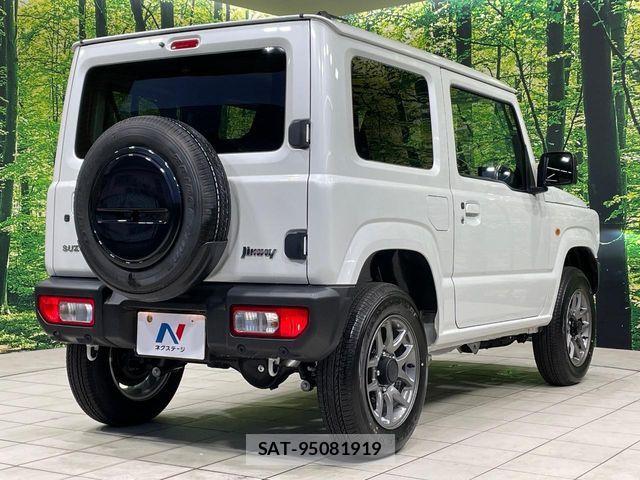 Suzuki JIMNY 2025-04 8742957-16