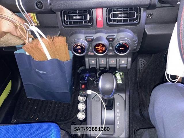 Suzuki JIMNY 2020-03 8742984-17