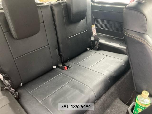 Suzuki JIMNY 2021-10 8742983-23
