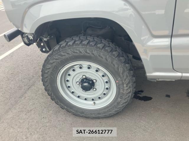 Suzuki JIMNY 2021-10 8780687-5