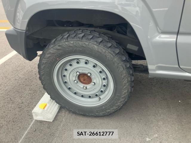 Suzuki JIMNY 2021-10 8780687-7