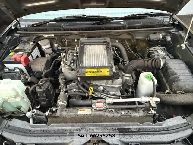 Suzuki JIMNY 2016-12 8780689-11