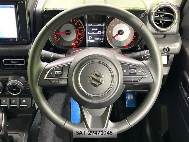 Suzuki JIMNY 2023-10 8780683-9