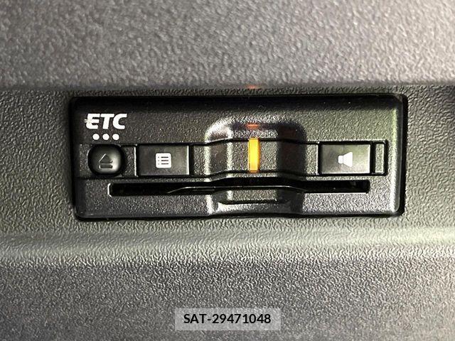 Suzuki JIMNY 2023-10 8780683-5
