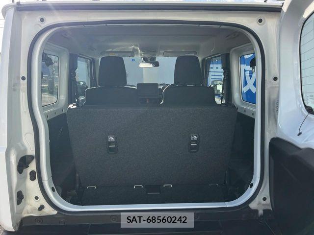 Suzuki JIMNY 2023-03 8780684-9