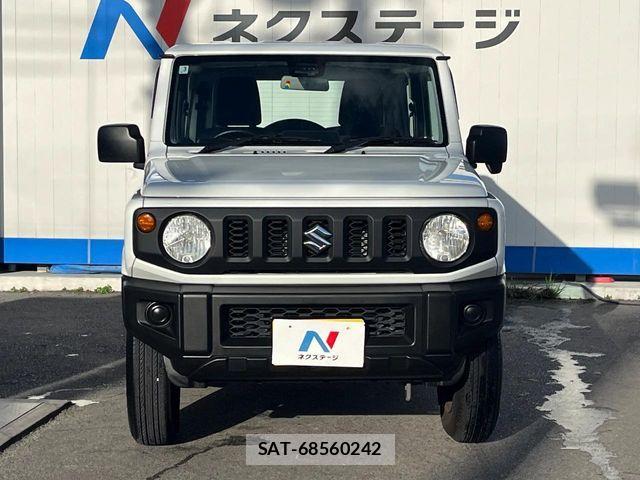 Suzuki JIMNY 2023-03 8780684-14