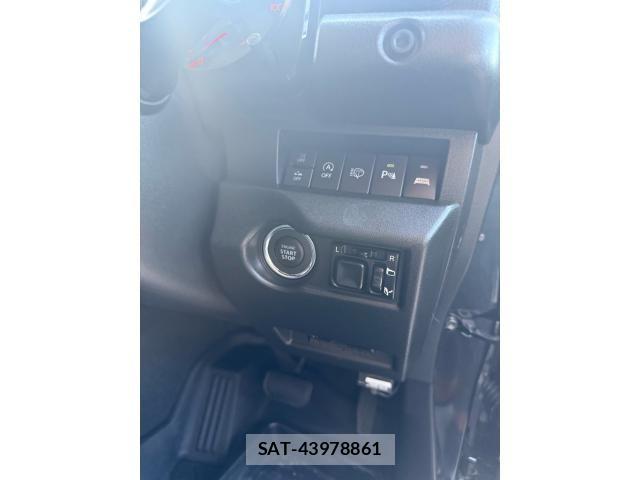 Suzuki JIMNY 2025-10 8780682-10